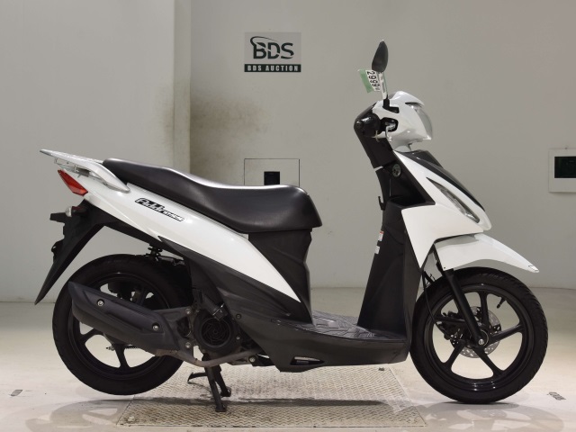 Suzuki ADDRESS V110