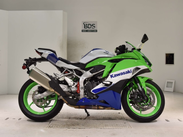 Kawasaki ZX-4RR 2024