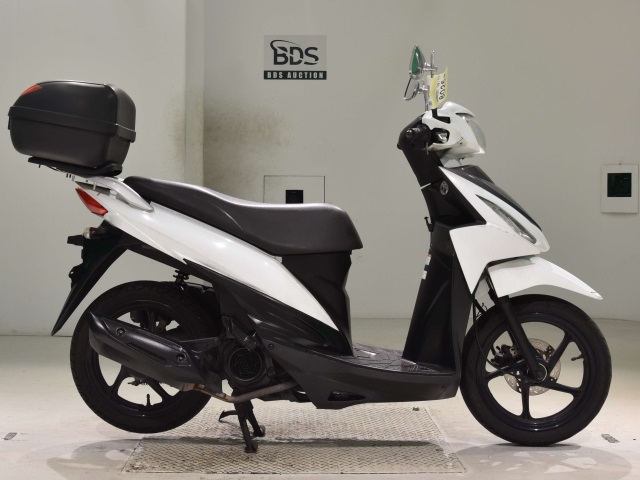 Suzuki ADDRESS V110