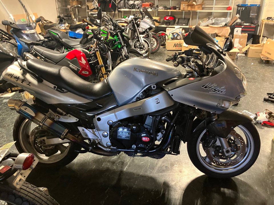 Kawasaki ZZ-R1200 2004