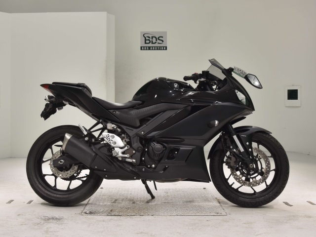 Yamaha YZF-R25A 2021