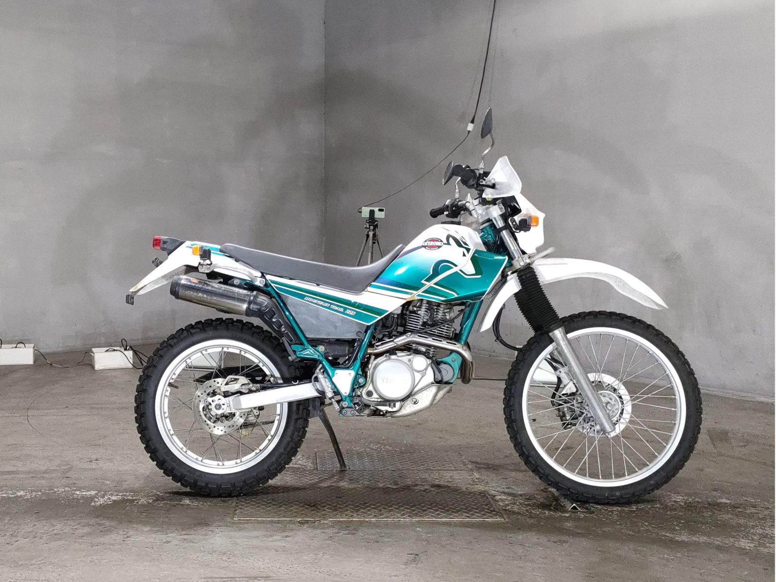 Yamaha SEROW XT225 1998