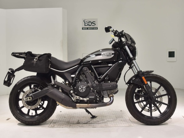 Ducati SCRAMBLER SIXTY2 2016