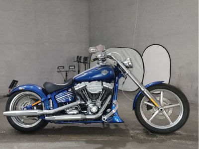 HD ROCKER C FXCWC1580 2008