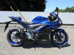Yamaha YZF-R25 2021