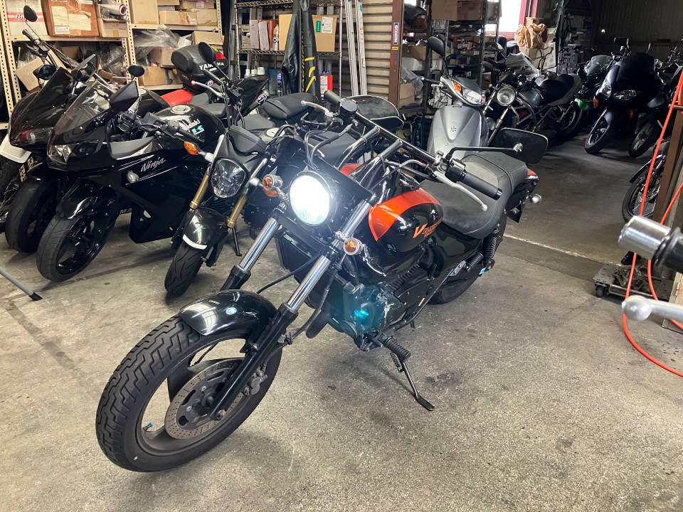 Kawasaki ELIMINATOR 250V 2001
