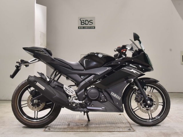 Yamaha YZF-R15 2012