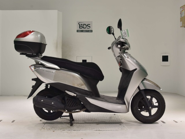 Honda LEAD125 2013