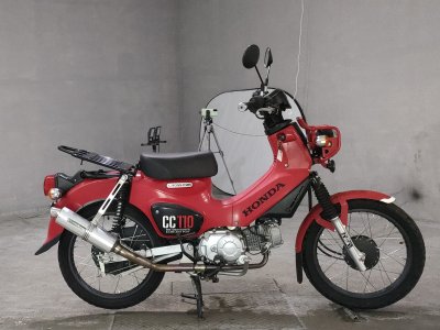 Honda CC110 CROSSCUB 2018