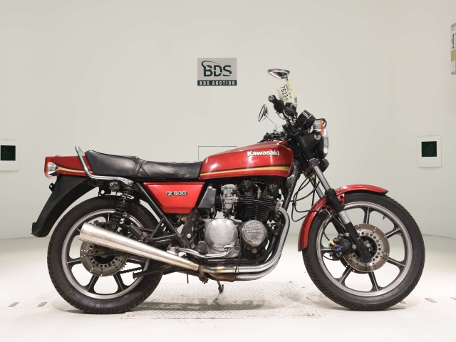 Kawasaki Z500 2023