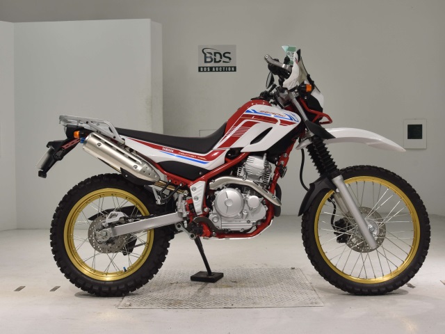 Yamaha SEROW XT250 2020