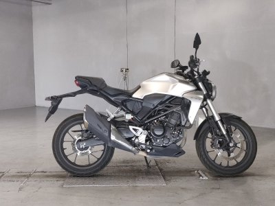 Honda CB250R 2018