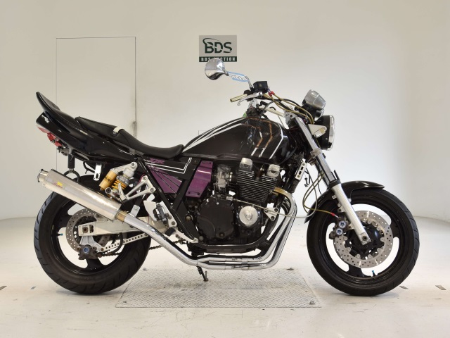 Yamaha XJR400 2002
