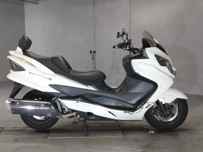 Suzuki SKYWAVE 250S