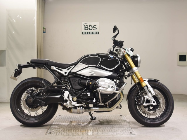 BMW R NINE T 2022