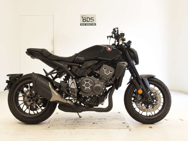 Honda CB1000R 2023