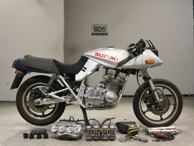 Suzuki GSX1100S KATANA 1990