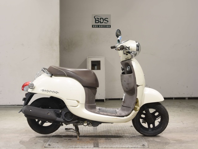 Honda GIORNO 2011