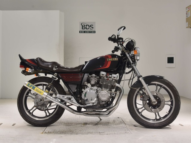 Yamaha XJ400D 1983