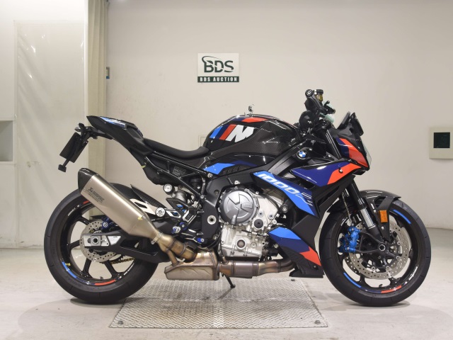 BMW M1000R 2024