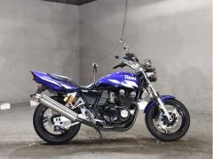Yamaha XJR400 2002