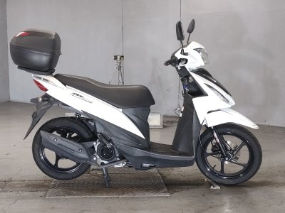 Suzuki ADDRESS V110
