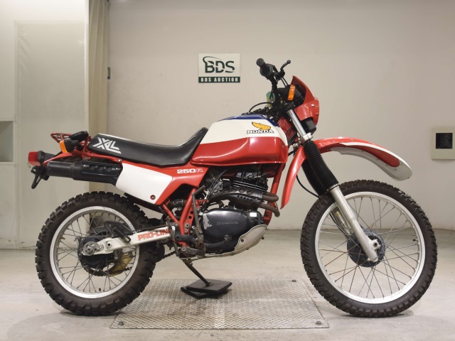 Honda XL250R PARIS-DAKAR 1982