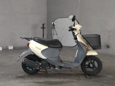 Suzuki LETS4