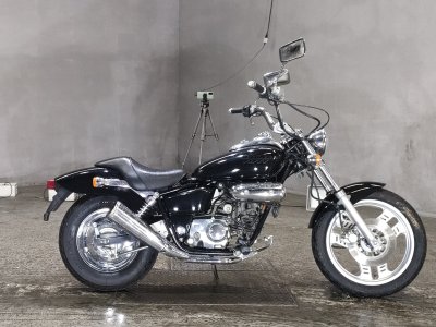 Honda MAGNA50 2005