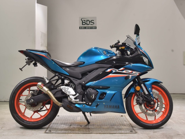 Yamaha YZF-R25A 2021