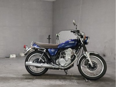 Yamaha SR400 2021