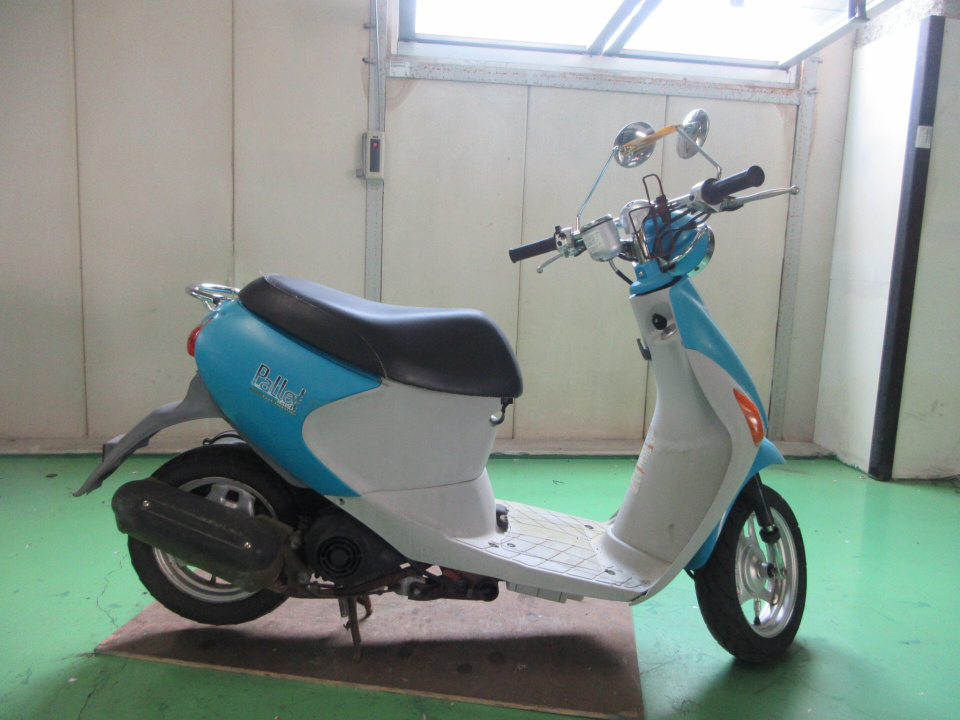 Suzuki LETS4