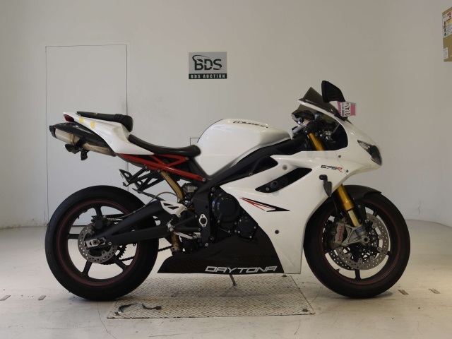 Triumph DAYTONA 675 2011