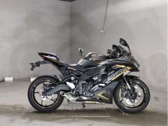 Kawasaki NINJA ZX-25R KRT 2022