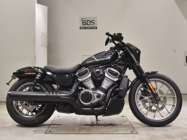 HD RH975 2023