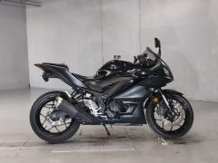 Yamaha YZF-R25 2021