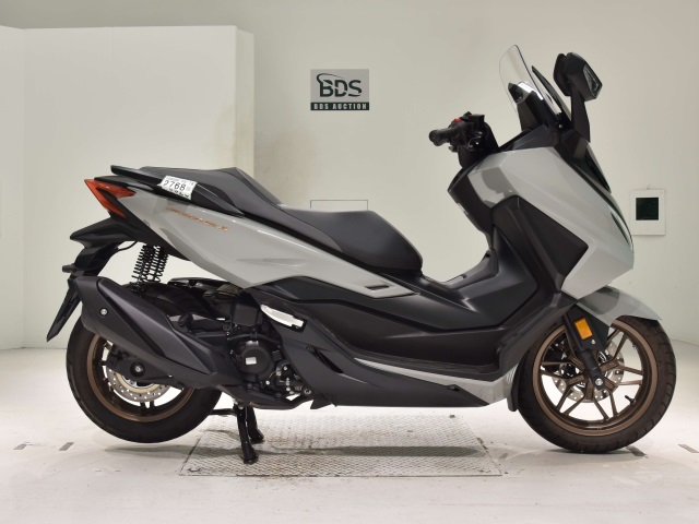 Honda FORZA-6 2023