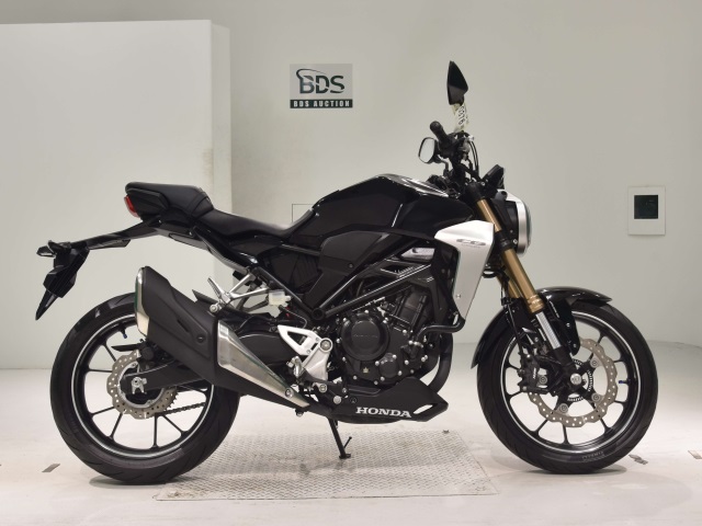 Honda CB250RA 2019
