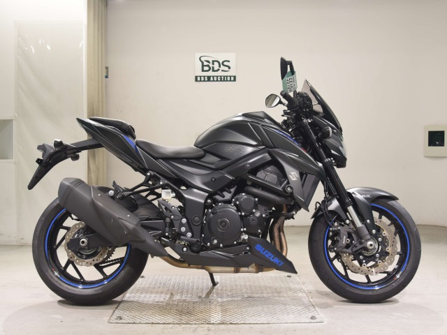 Suzuki GSX-S750 2019
