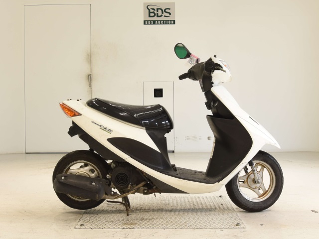 Suzuki ADDRESS V50