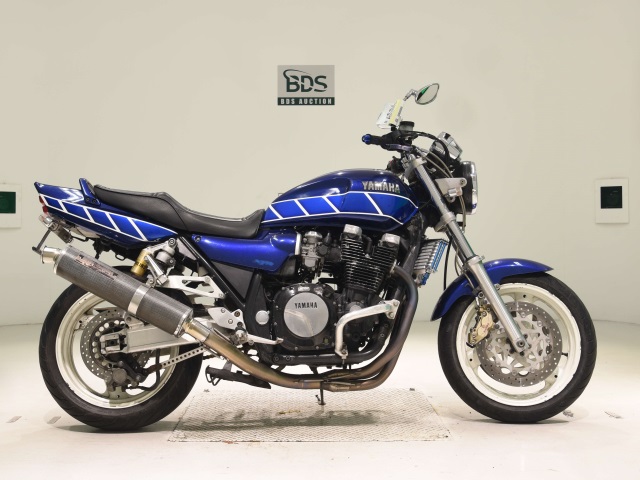 Yamaha XJR1200 1996