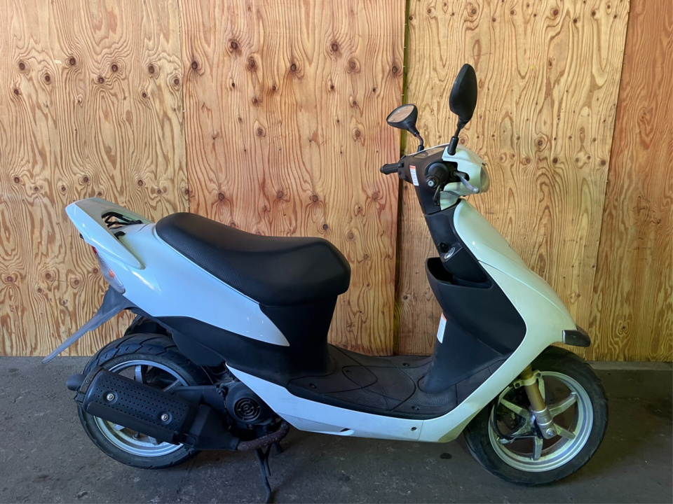 Suzuki SEPIA ZZ
