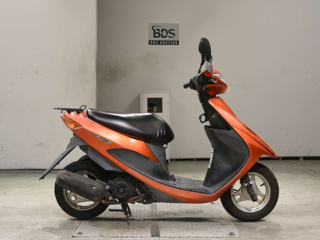 Suzuki ADDRESS V50
