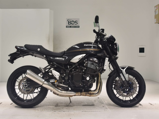 Kawasaki Z900RS 2018