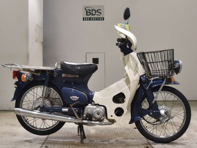 Honda C50 1999
