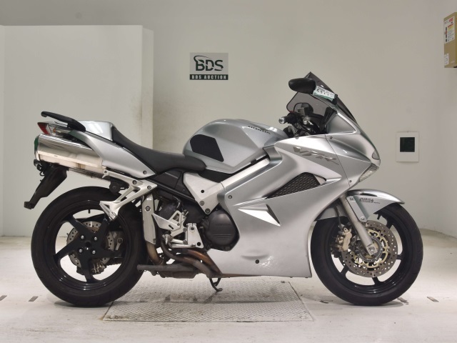 Honda VFR800A 2007