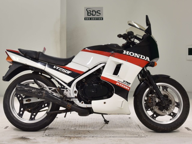 Honda VT250FE INTEGRA 1984