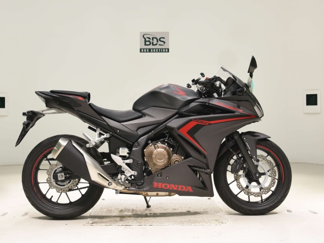Honda CBR400R 2021