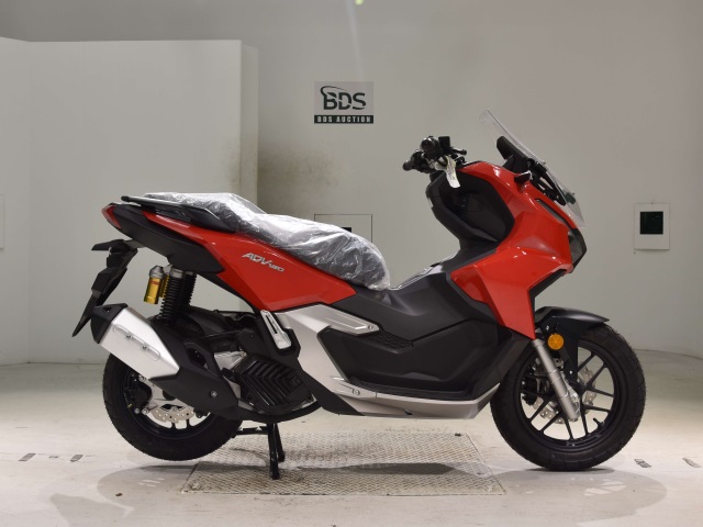 Honda ADV 160 2025