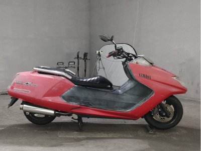 Yamaha MAGZAM 2005